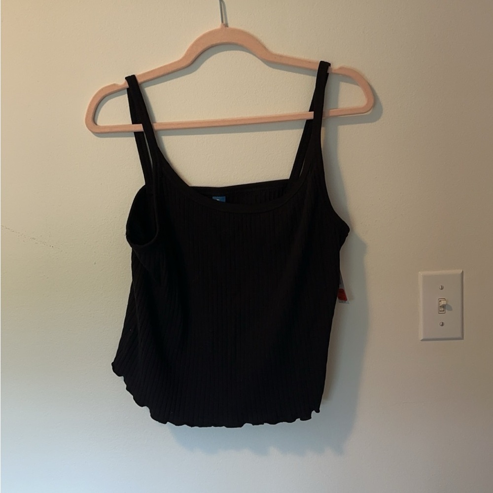 Cropped tank